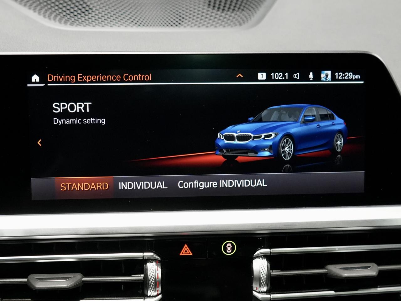 2022 BMW 330i xDrive|ROOF|CAM|DRIVE ASSIST|NAV|NO ACCIDENTS Photo