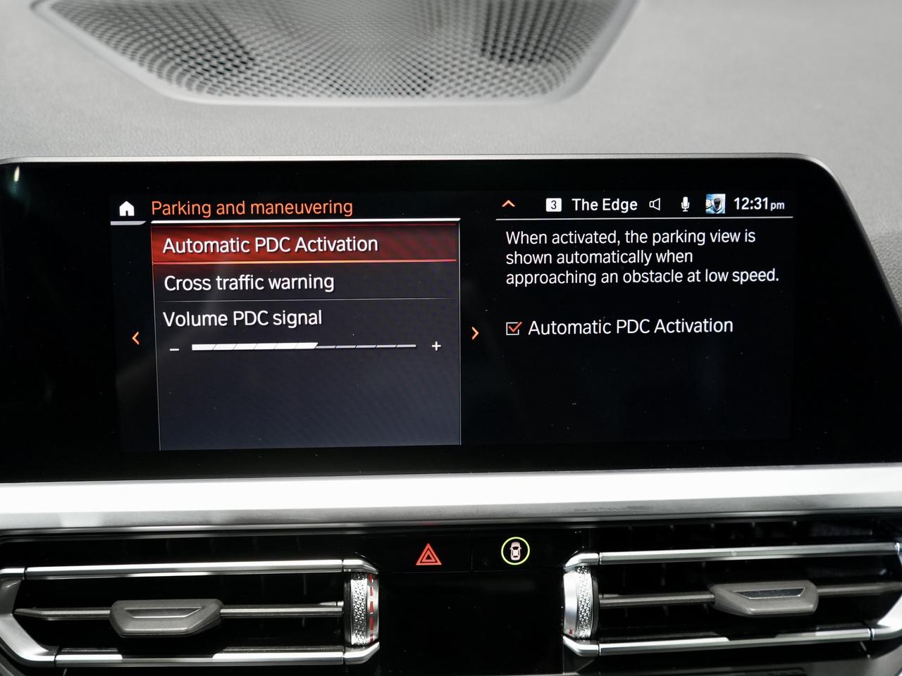 2022 BMW 330i xDrive|ROOF|CAM|DRIVE ASSIST|NAV|NO ACCIDENTS Photo