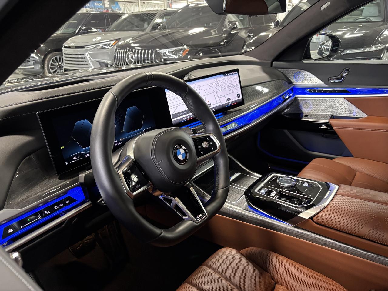 2024 BMW 7 Series 760i xDrive|MPKG|NO LUX TAX|AUTODOORS|SWAROVSKI|+ Photo