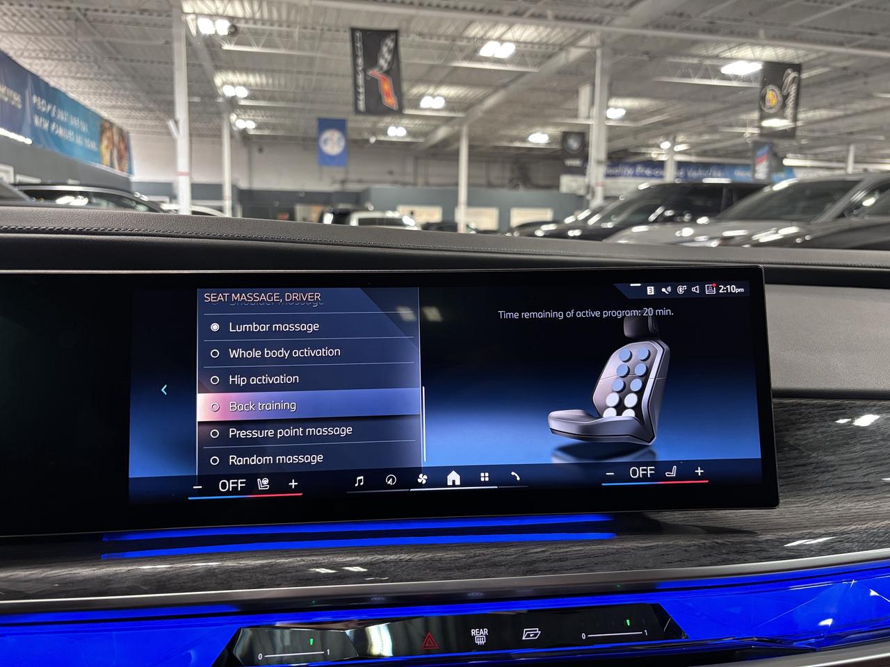 2024 BMW 7 Series 760i xDrive|MPKG|NO LUX TAX|AUTODOORS|SWAROVSKI|+ Photo