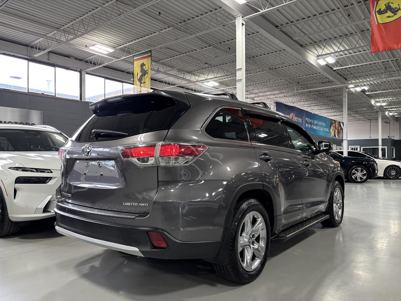 2016 Toyota Highlander Limited AWD|NAV|JBLAUDIO|V6|7PASS|LEATHER|BACKCAM| Photo3