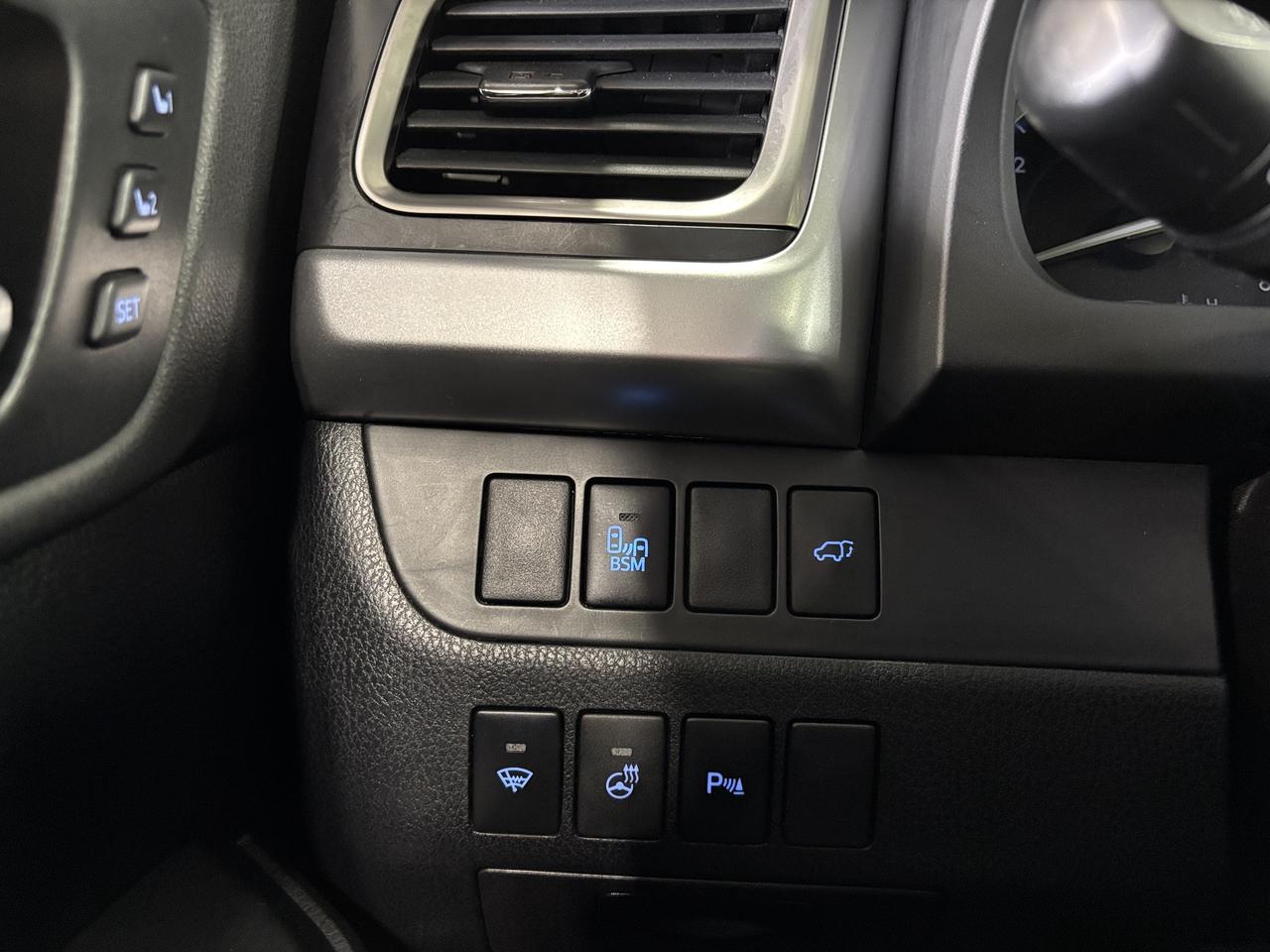 2016 Toyota Highlander Limited AWD|NAV|JBLAUDIO|V6|7PASS|LEATHER|BACKCAM| Photo