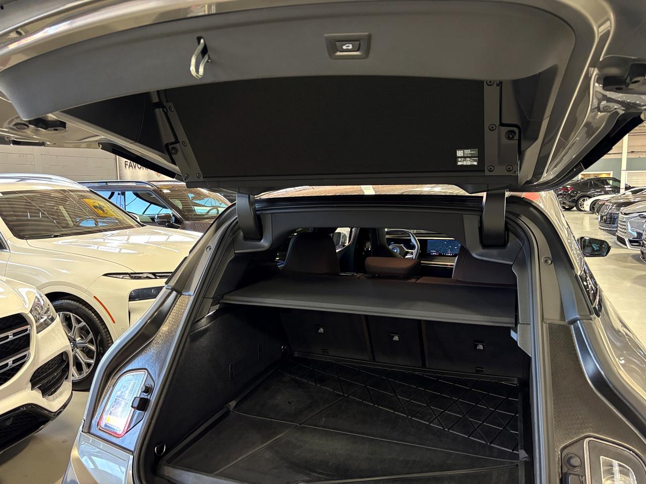 2024 BMW iX xDrive50|AWD|ENHANCEDPKG|OXIDEGREY|BROWNLEATHER|+ Photo