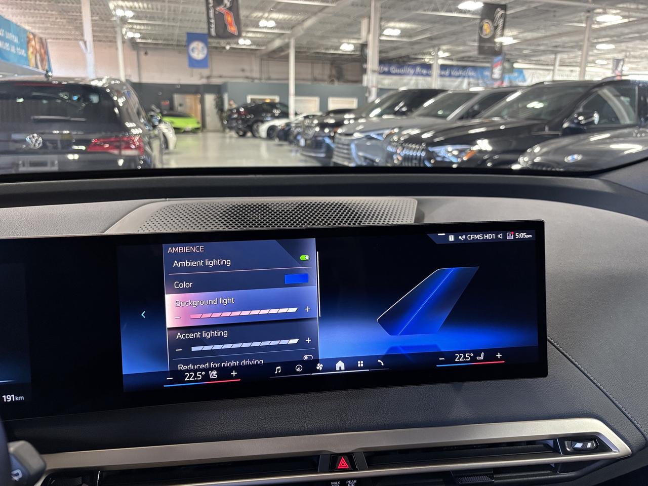 2024 BMW iX xDrive50|AWD|ENHANCEDPKG|OXIDEGREY|BROWNLEATHER|+ Photo