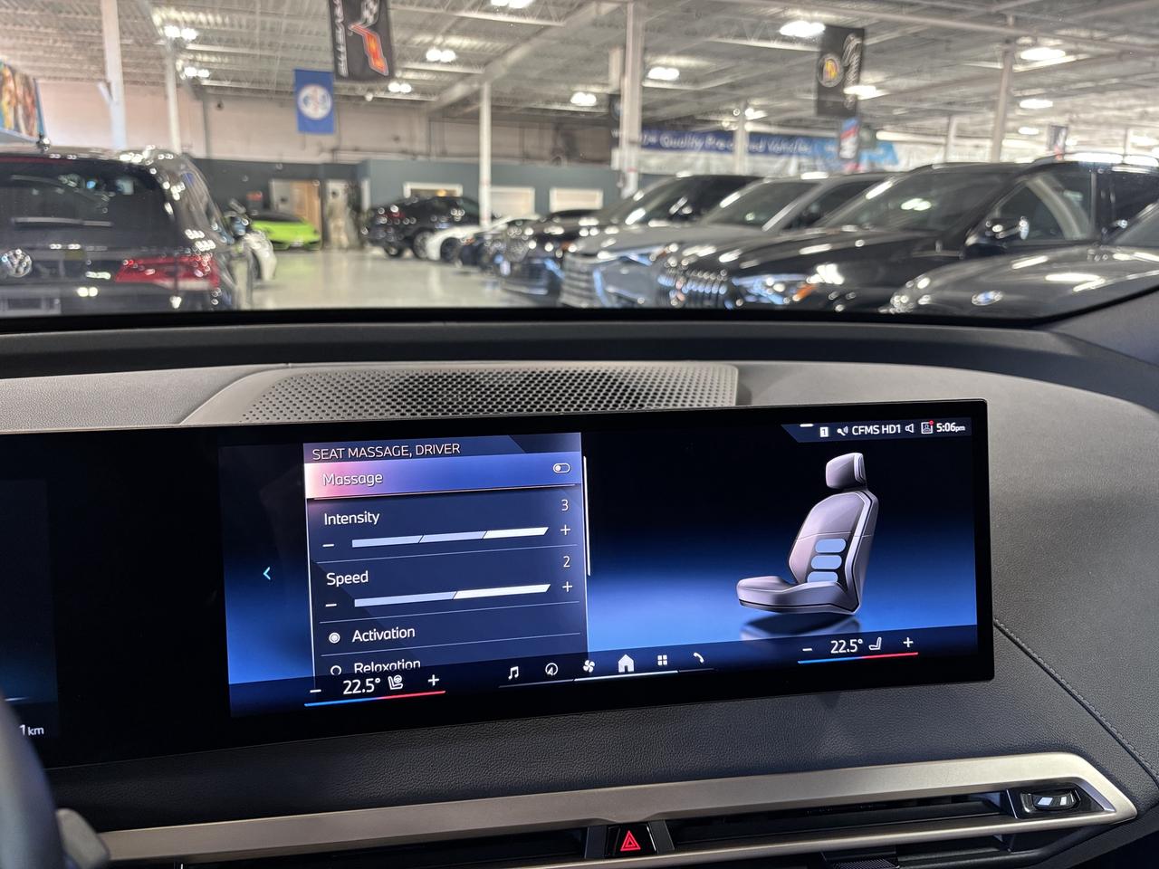 2024 BMW iX xDrive50|AWD|ENHANCEDPKG|OXIDEGREY|BROWNLEATHER|+ Photo