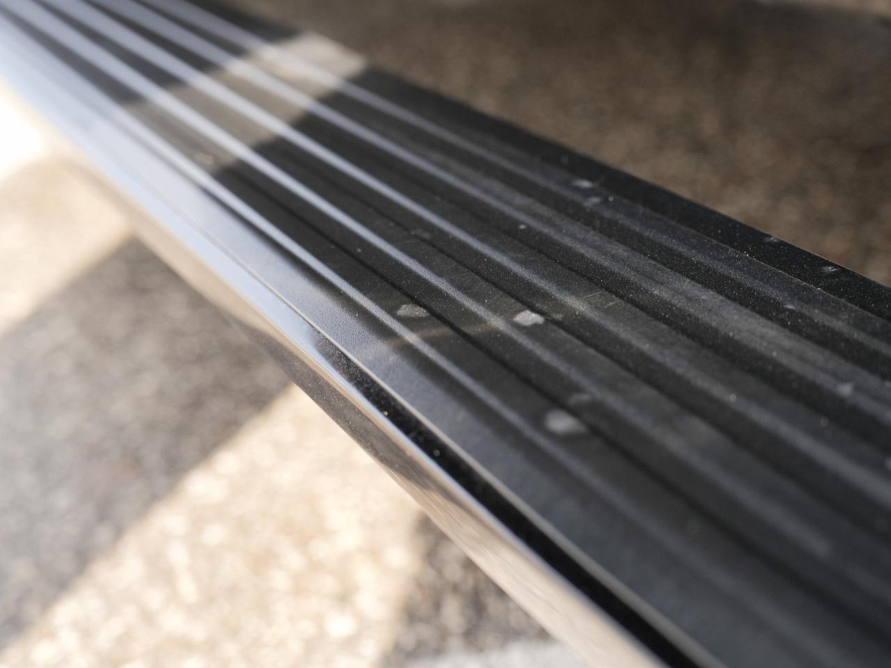 2023 Lincoln Navigator Reserve 4x4 | CAPTAIN SEATS | 7 PASS | LEATHER Photo