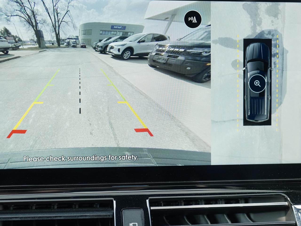 2023 Lincoln Navigator Reserve 4x4 | CAPTAIN SEATS | 7 PASS | LEATHER Photo