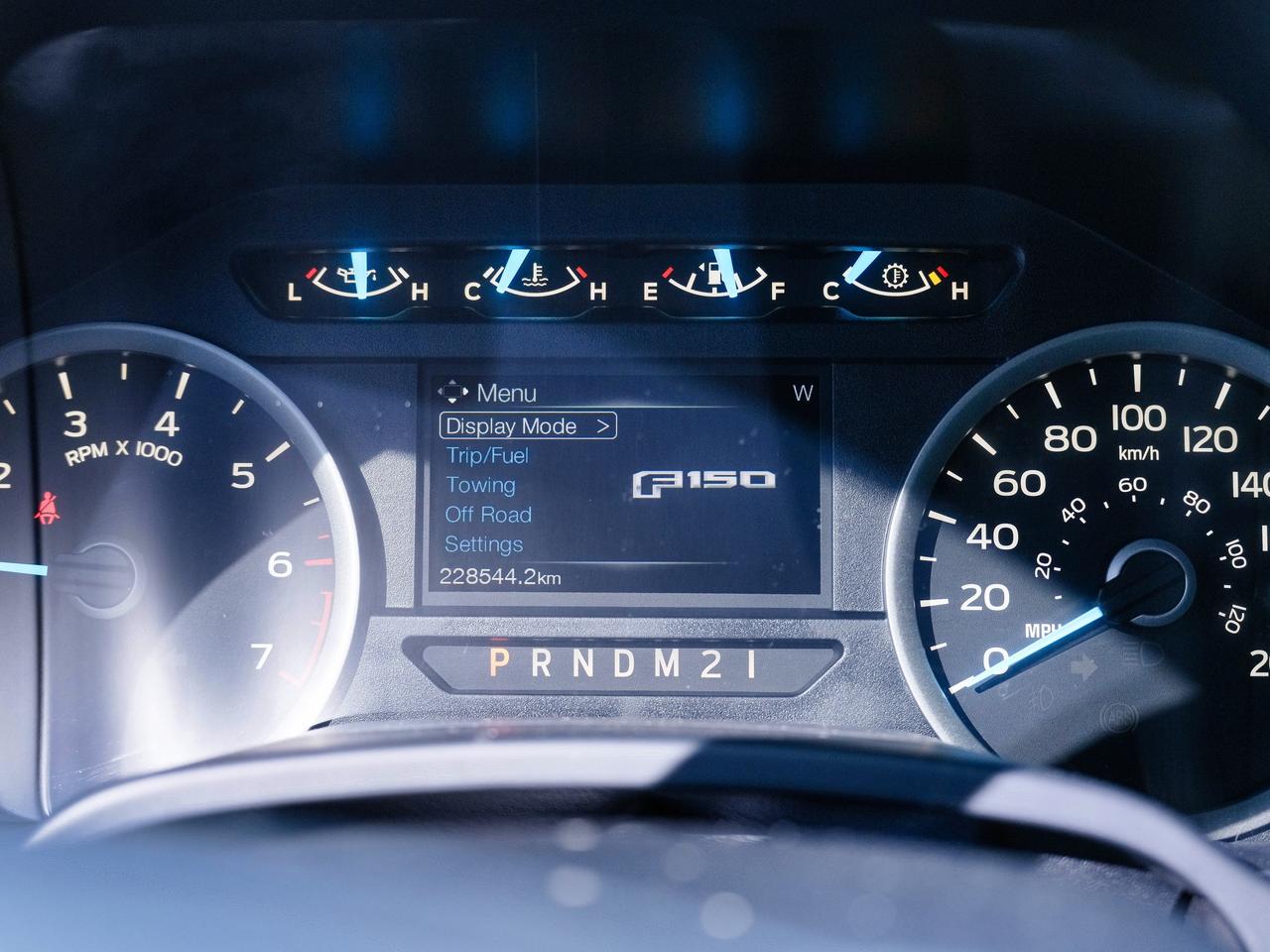 2017 Ford F-150 SIDE STEPS | 4X4 | RELIABLE. RUGGED. READY. Photo