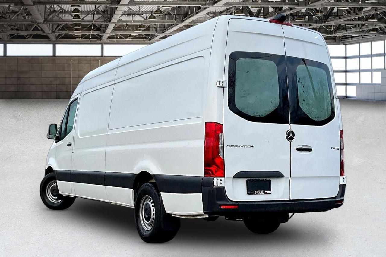 2022 Mercedes-Benz Sprinter Crew Van 2500 High Roof | Diesel | 170" WB | RWD Photo
