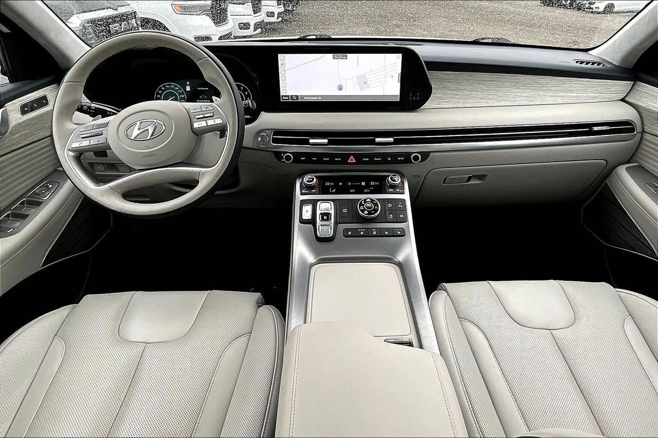 2025 Hyundai PALISADE Ultimate Calligraphy 7Seat AWD Photo