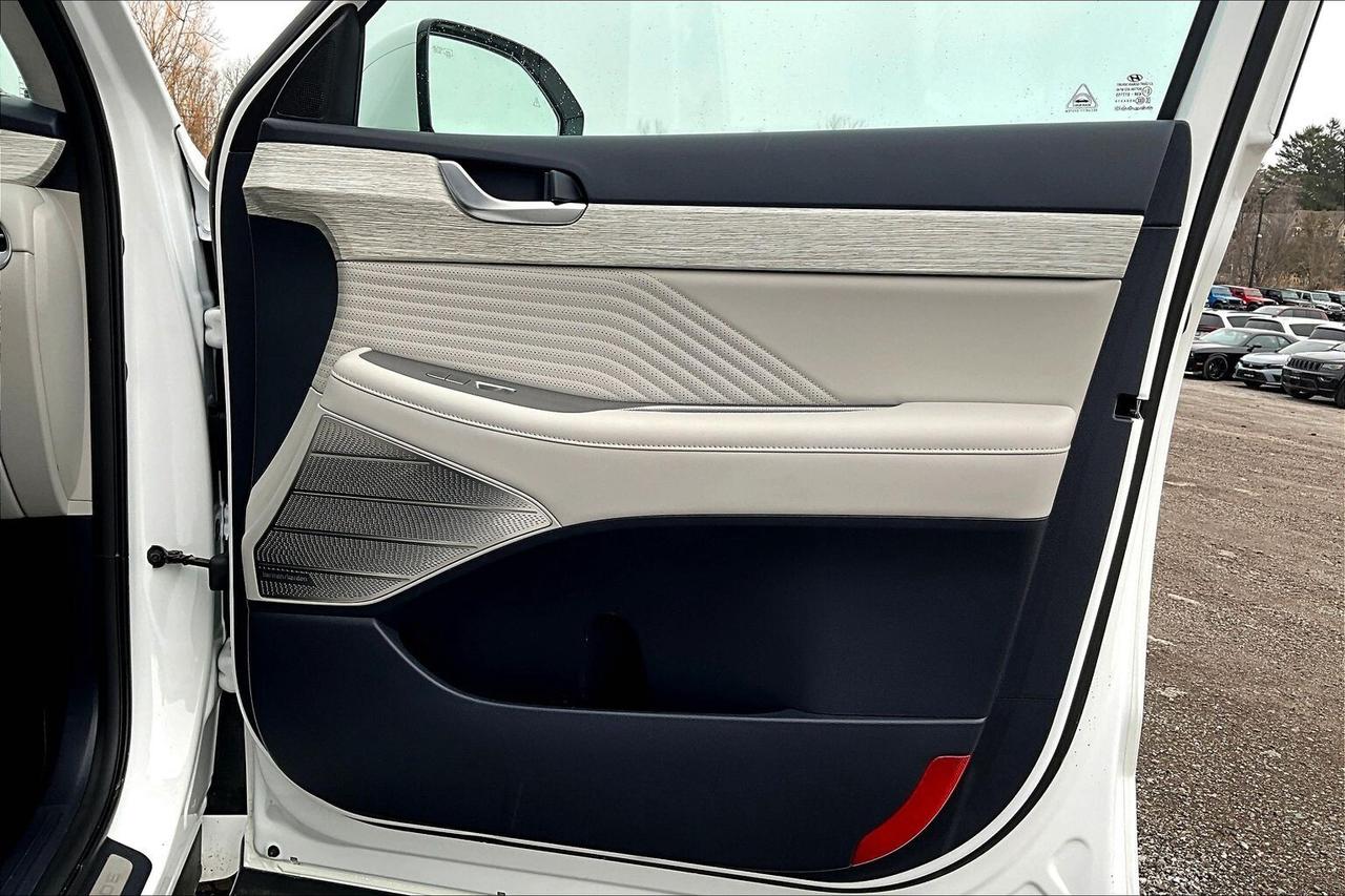 2025 Hyundai PALISADE Ultimate Calligraphy 7Seat AWD Photo