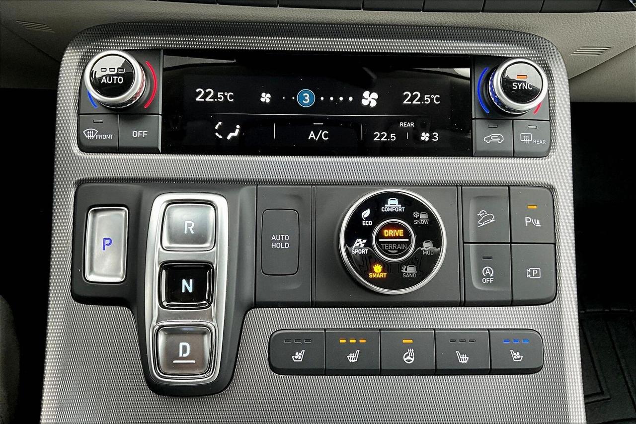 2025 Hyundai PALISADE Ultimate Calligraphy 7Seat AWD Photo