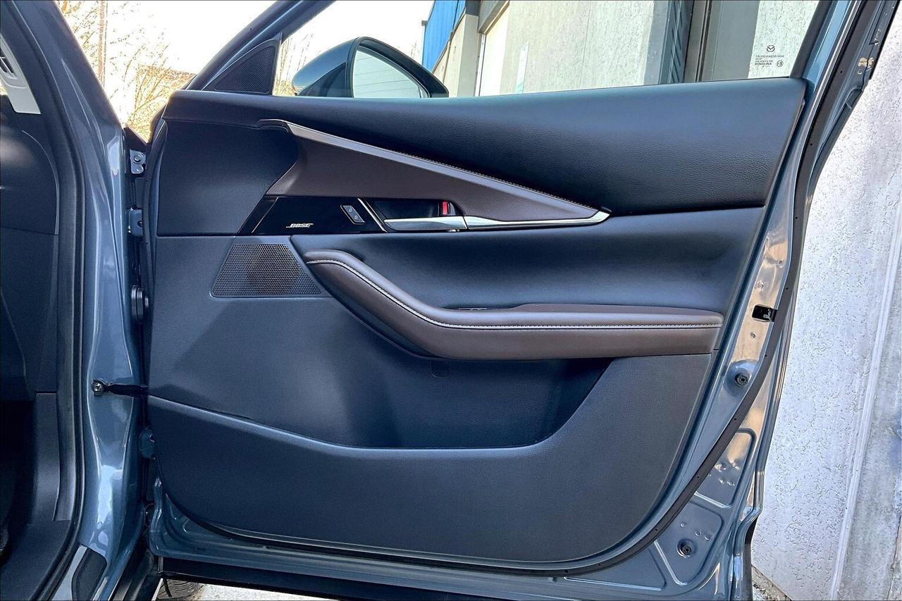 2025 Mazda CX-30 GT Turbo | Heated Leather | Sunroof | AWD Photo