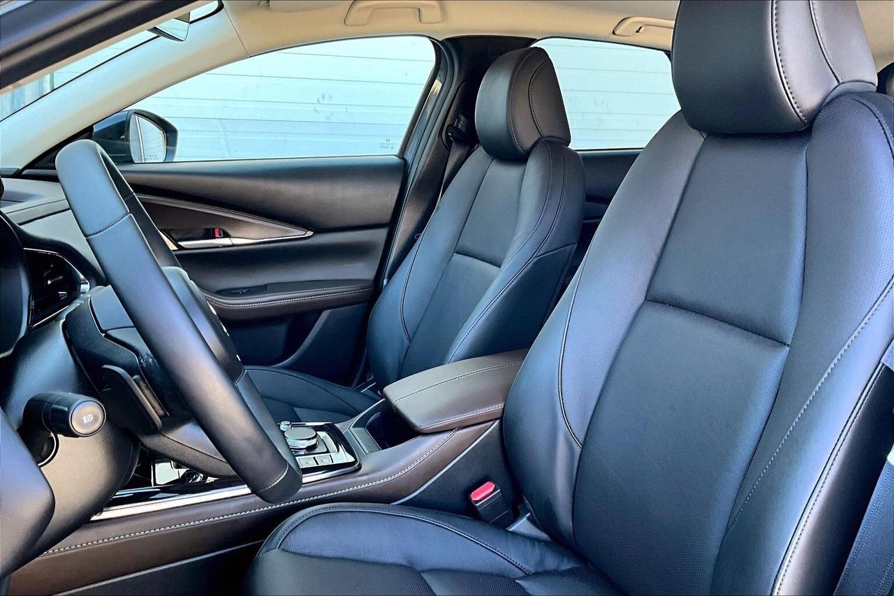 2025 Mazda CX-30 GT Turbo | Heated Leather | Sunroof | AWD Photo