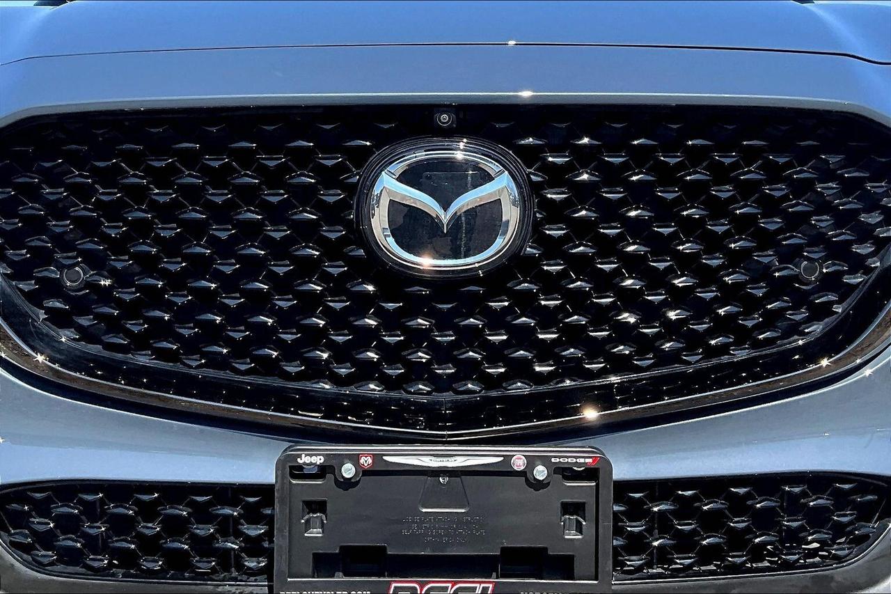 2025 Mazda CX-30 GT Turbo | Heated Leather | Sunroof | AWD Photo