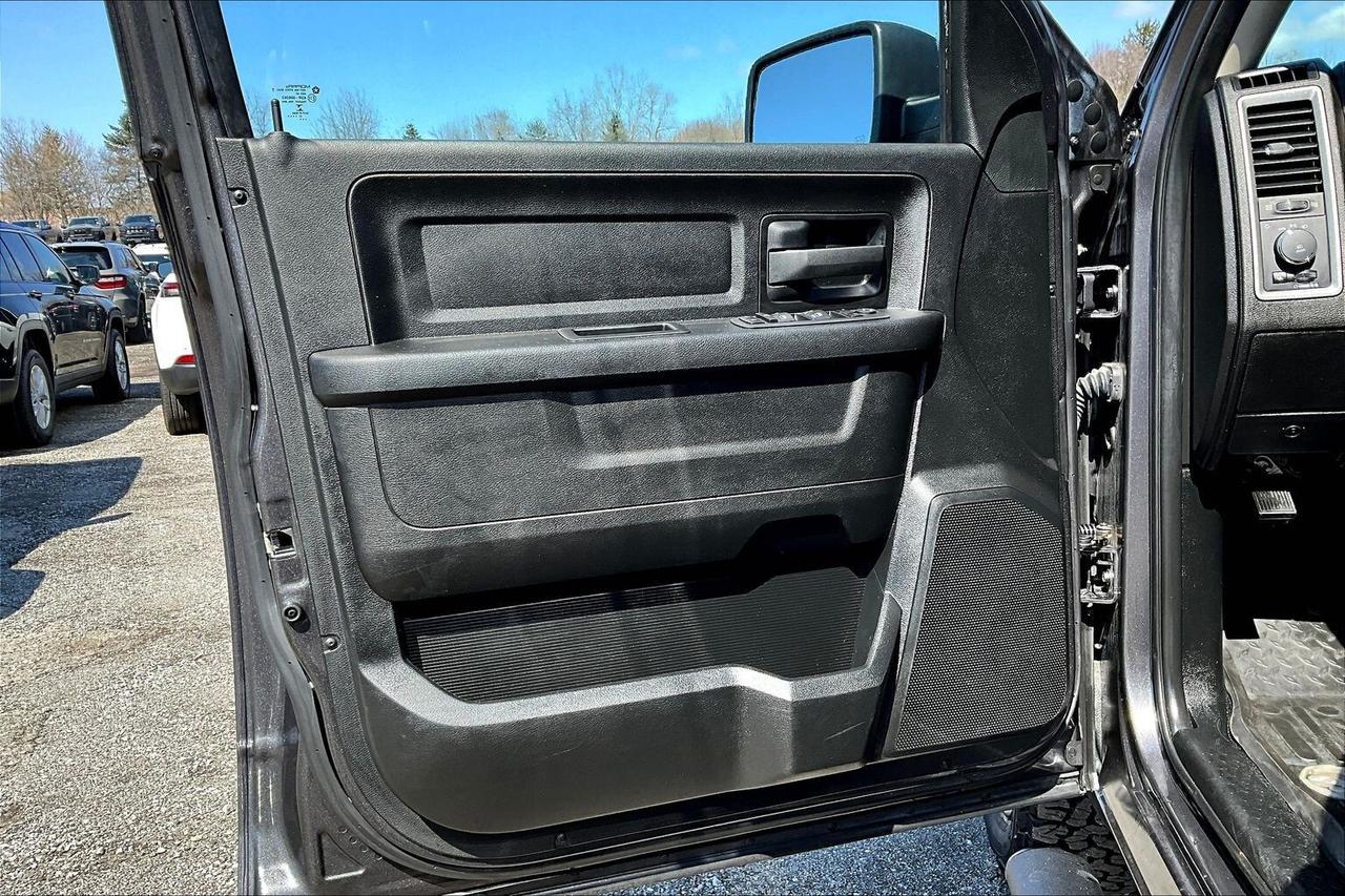 2021 RAM 1500 Classic Night Edition Crew | Sub Zero | 3.92 Axle | 4X4 Photo