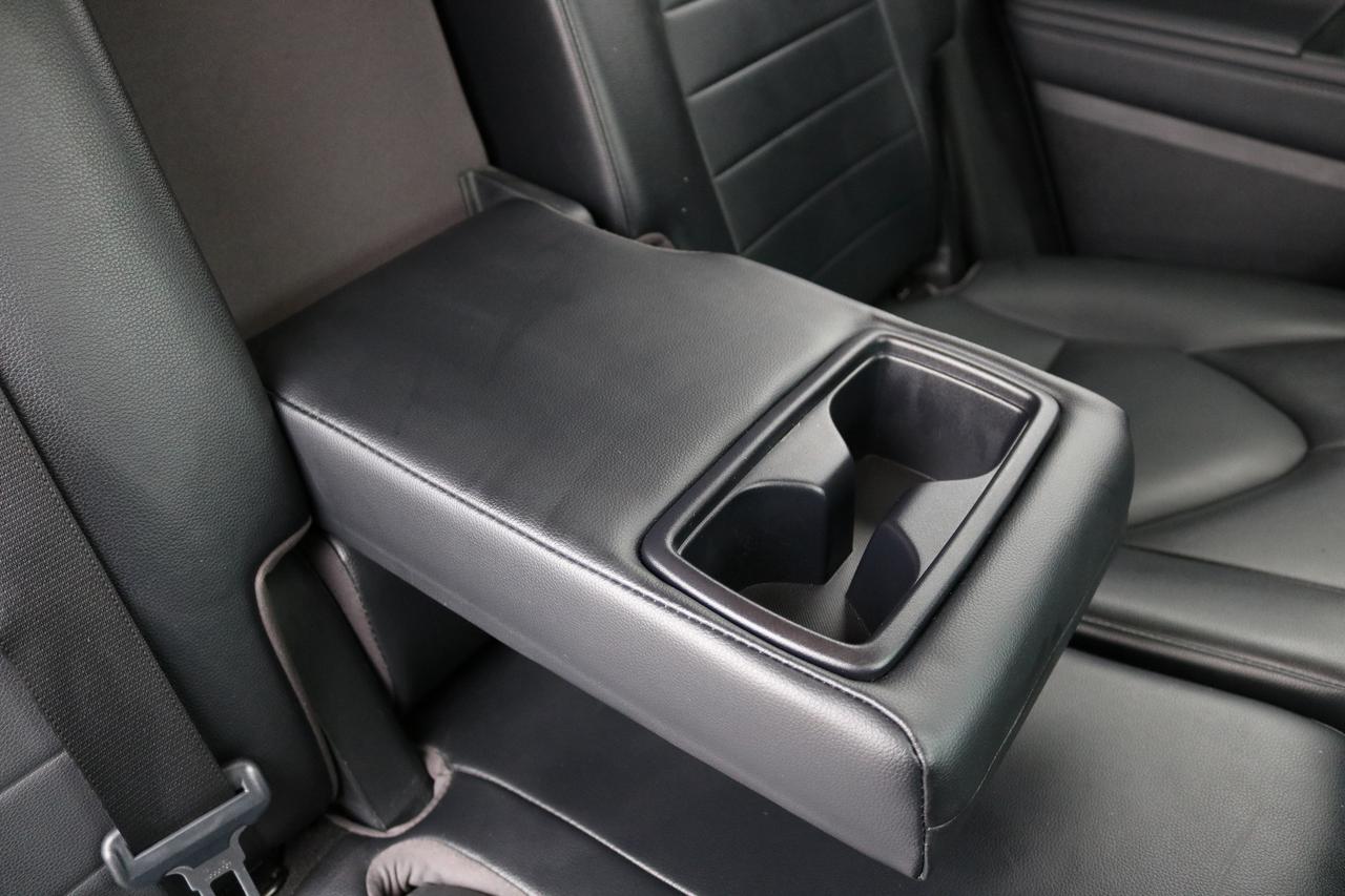 2022 Toyota Highlander XLE AWD | SUNROOF | HEATED SEATS | BLUETOOTH | Photo