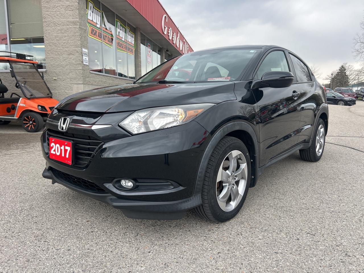2017 Honda HR-V EX, CLEAN CARFAX, SUNROOF, HEATED CLOTH SEATS! - Photo #2