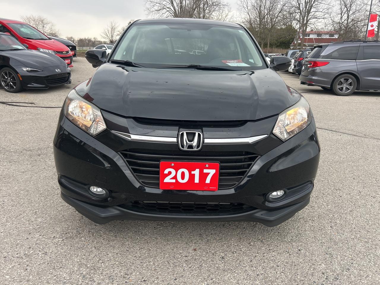 2017 Honda HR-V EX, CLEAN CARFAX, SUNROOF, HEATED CLOTH SEATS! - Photo #9