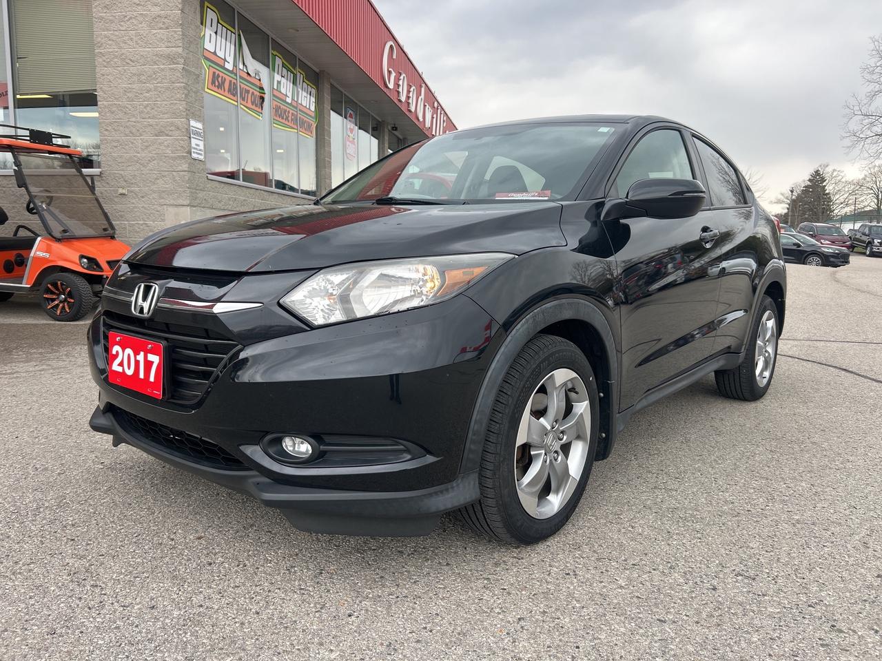 2017 Honda HR-V EX, CLEAN CARFAX, SUNROOF, HEATED CLOTH SEATS! - Photo #10