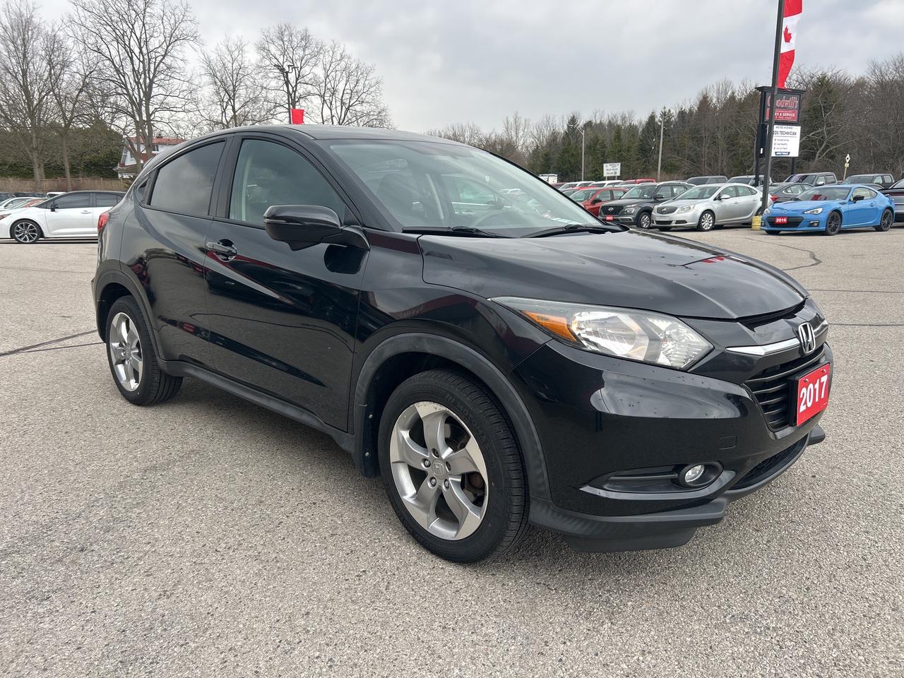 2017 Honda HR-V EX, CLEAN CARFAX, SUNROOF, HEATED CLOTH SEATS! - Photo #8
