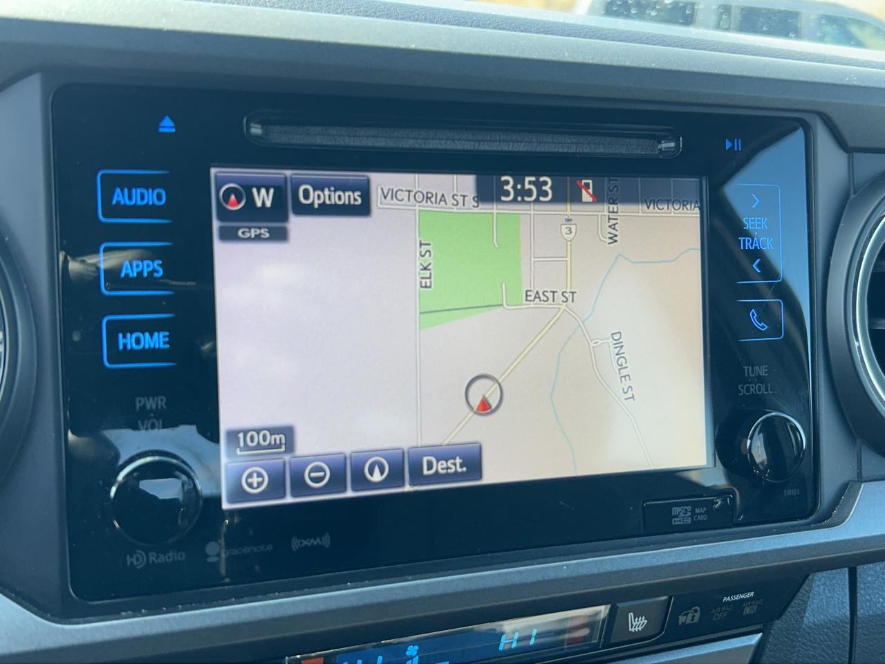 2017 Toyota Tacoma TRD SPORT, 4X4, HEATED SEATS, BACK UP CAM, NAV! Photo