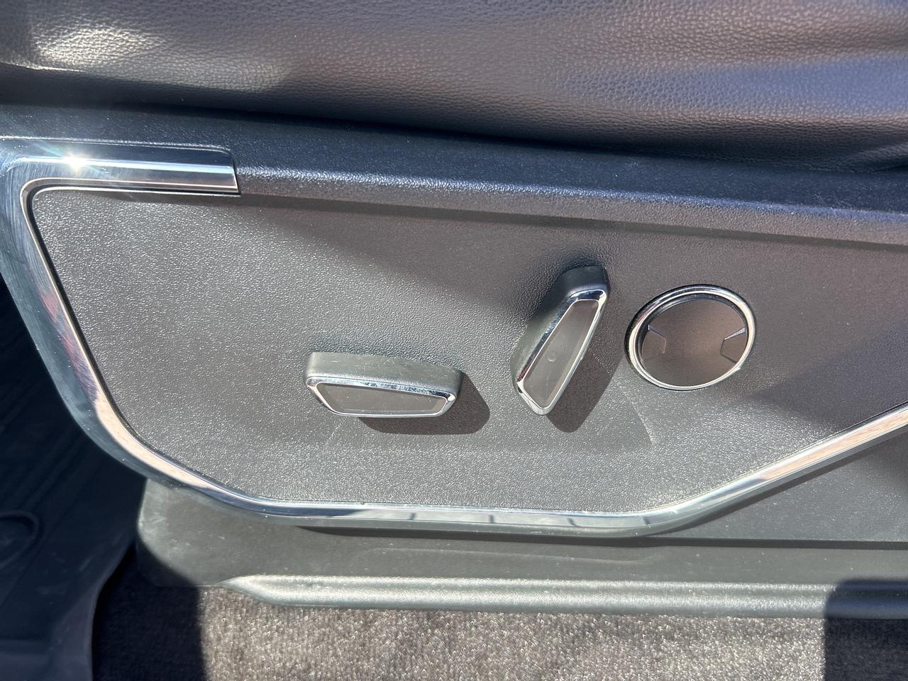 2022 Ford F-150 LARIAT, HEATED/ COOLED LEATHER, REMOTE START! - Photo #13