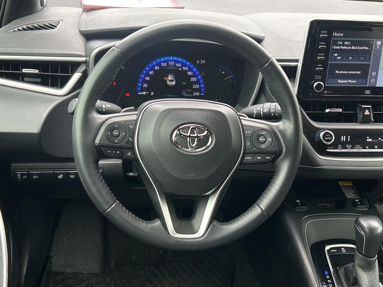 2022 Toyota Corolla Hatchback XSE, AUTO, ONLY 24 000 KMS, HEATED LEATHER! - Photo #12