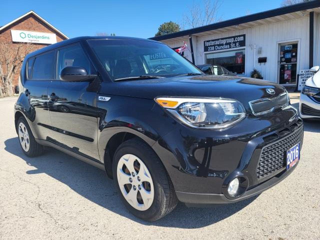 2016 Kia Soul LX Photo0