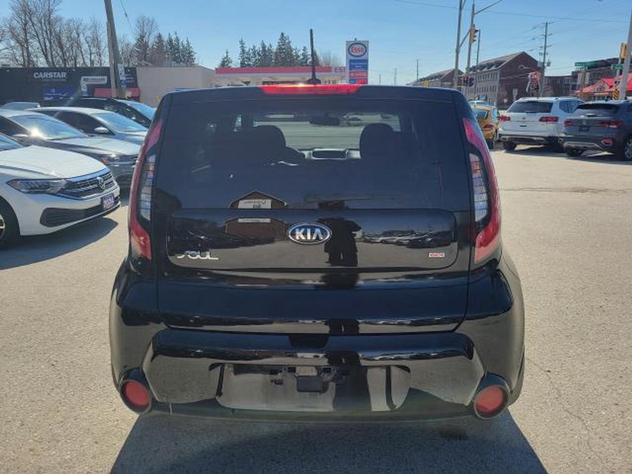 2016 Kia Soul LX Photo3