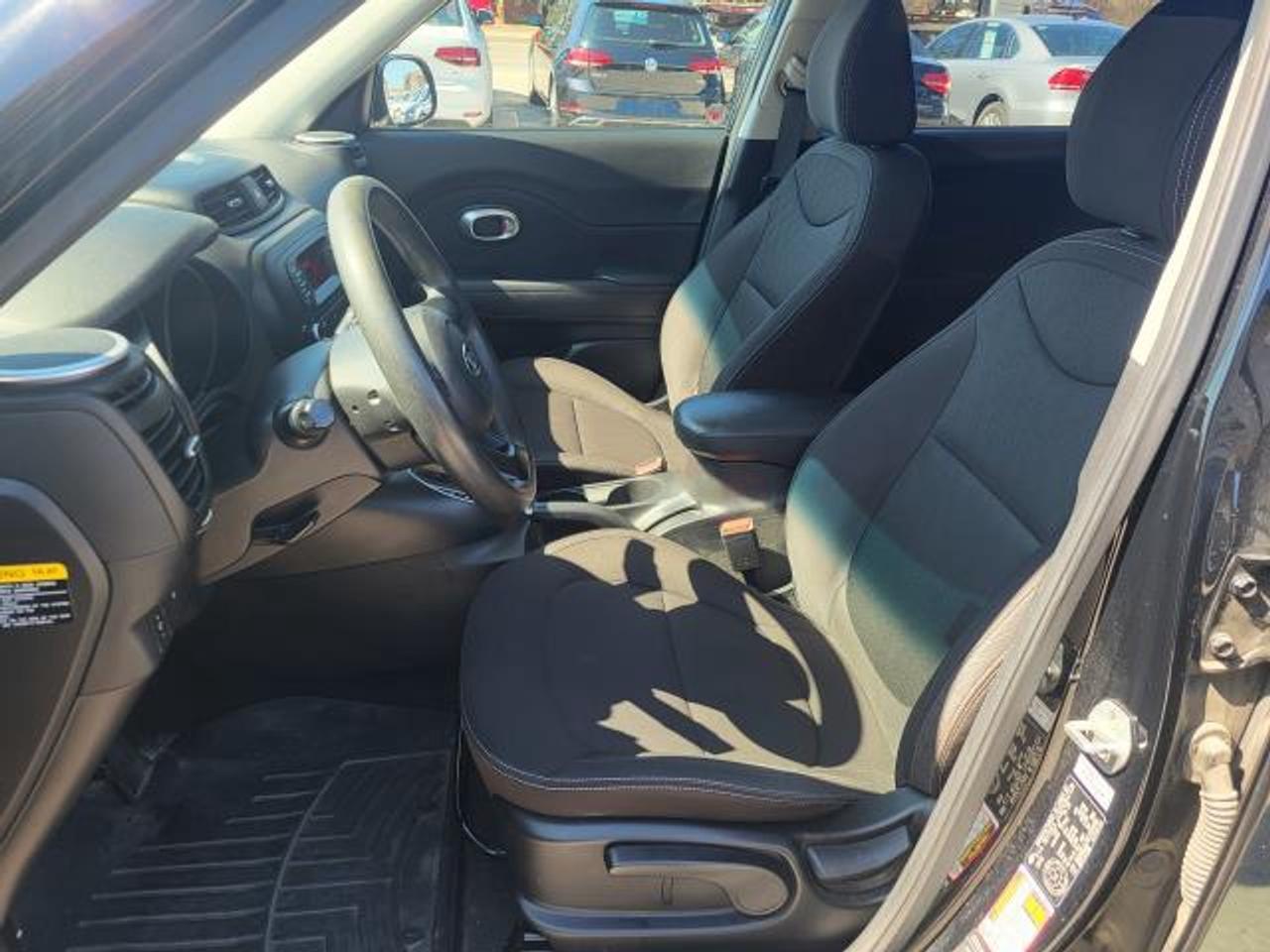 2016 Kia Soul LX Photo