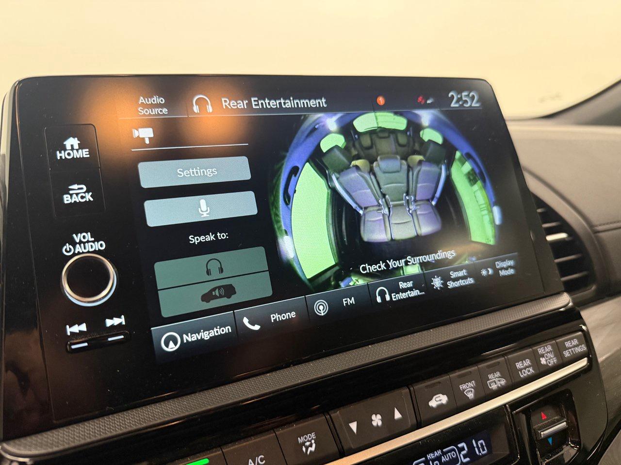 2025 Honda Odyssey Black Edition Photo