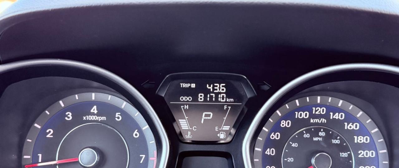 2012 Hyundai Elantra 4DR SEDAN Photo