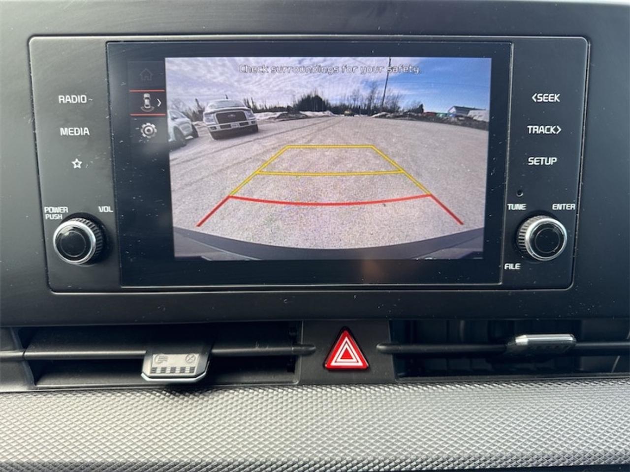 2024 Kia Sportage LX AWD  Heated Seats Photo