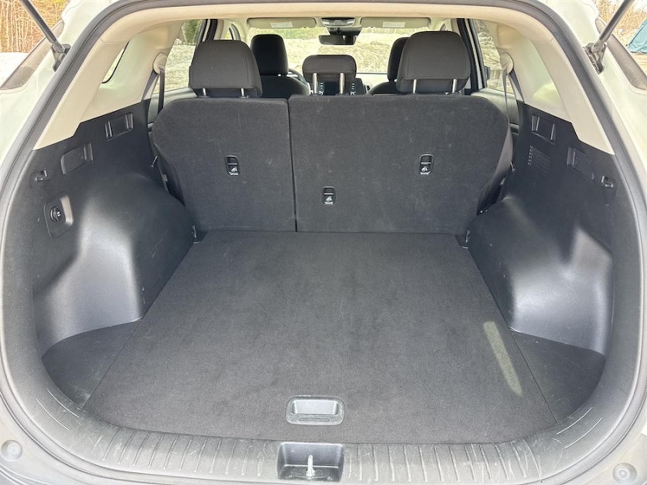 2024 Kia Sportage LX AWD  Heated Seats Photo