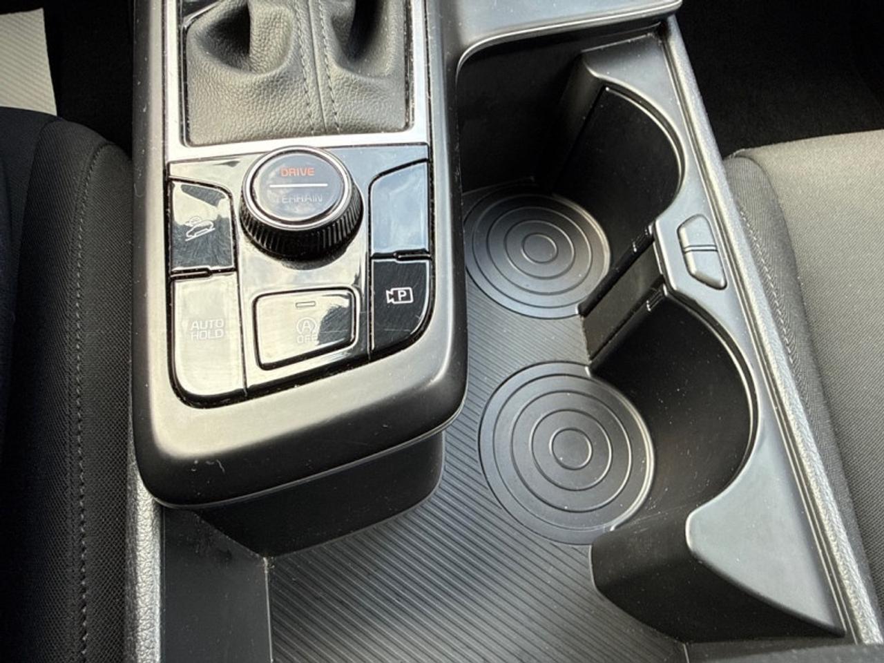 2024 Kia Sportage LX AWD  Heated Seats Photo