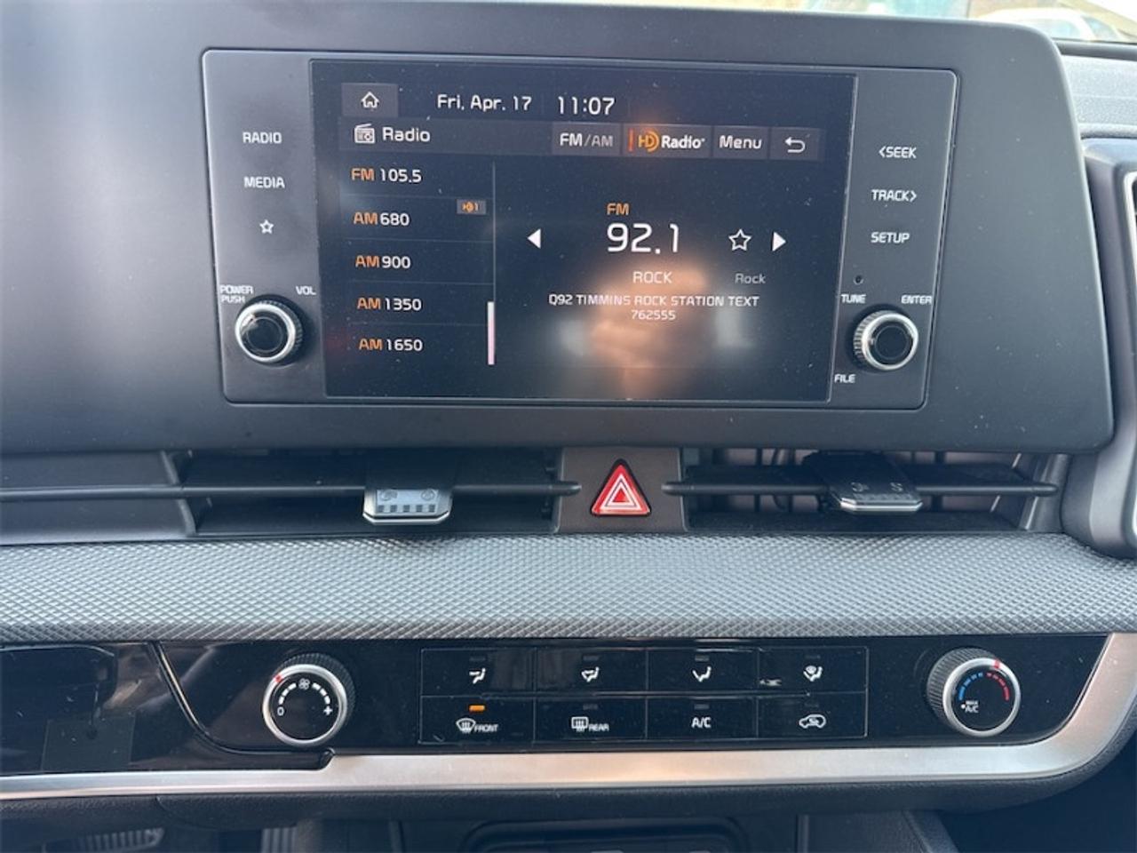 2024 Kia Sportage LX AWD  Heated Seats Photo