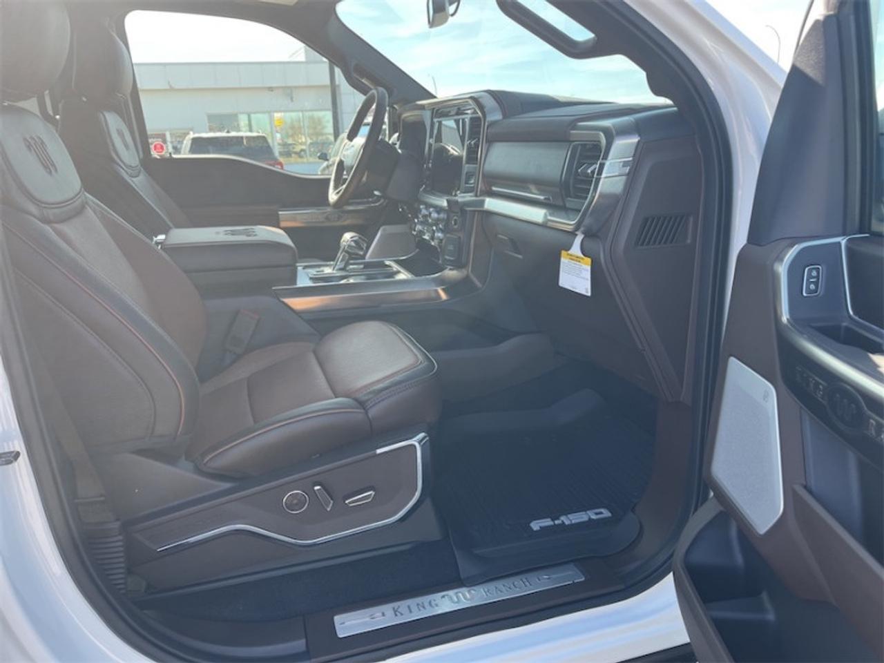 2026 Ford F-150 King Ranch  - Leather Seats - Sunroof Photo5
