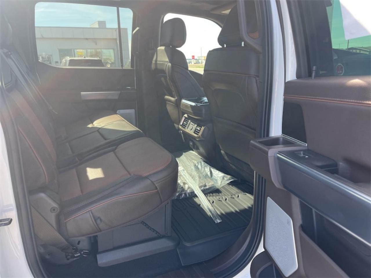 2026 Ford F-150 King Ranch  - Leather Seats - Sunroof Photo5
