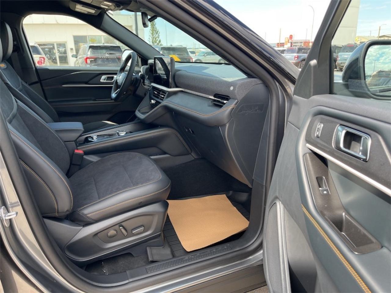 2026 Ford Explorer Tremor  - Cooled Seats -  BlueCruise Photo5
