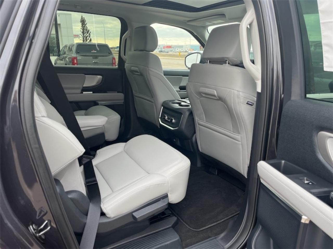 2026 Ford Expedition Active Max  - Navigation Photo5