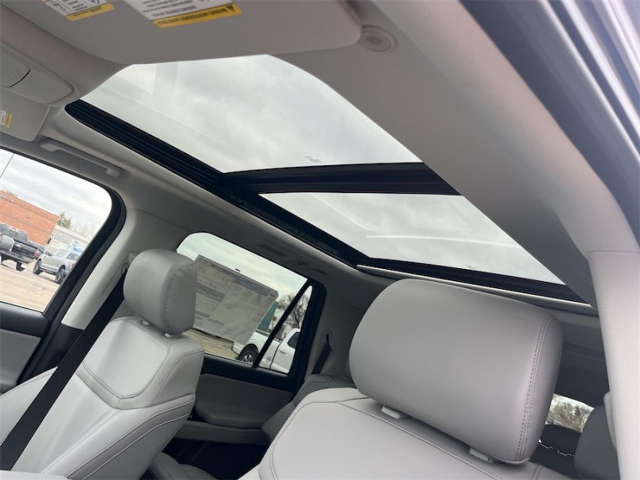 2026 Ford Expedition Active Max  - Navigation Photo5