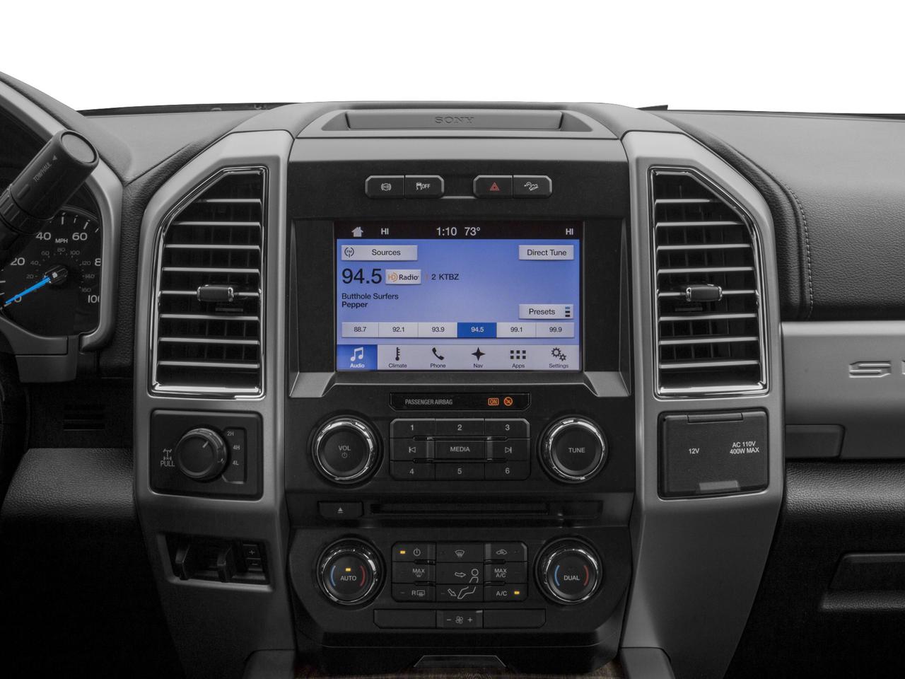 2017 Ford F-350 Super Duty SRW Lariat Photo4