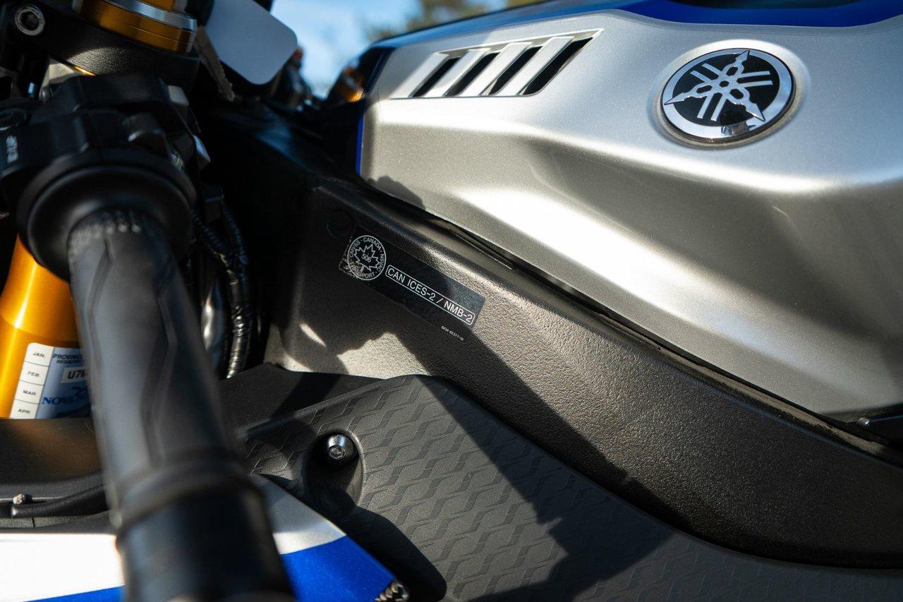 2019 Yamaha YZFR1M SPORT Photo