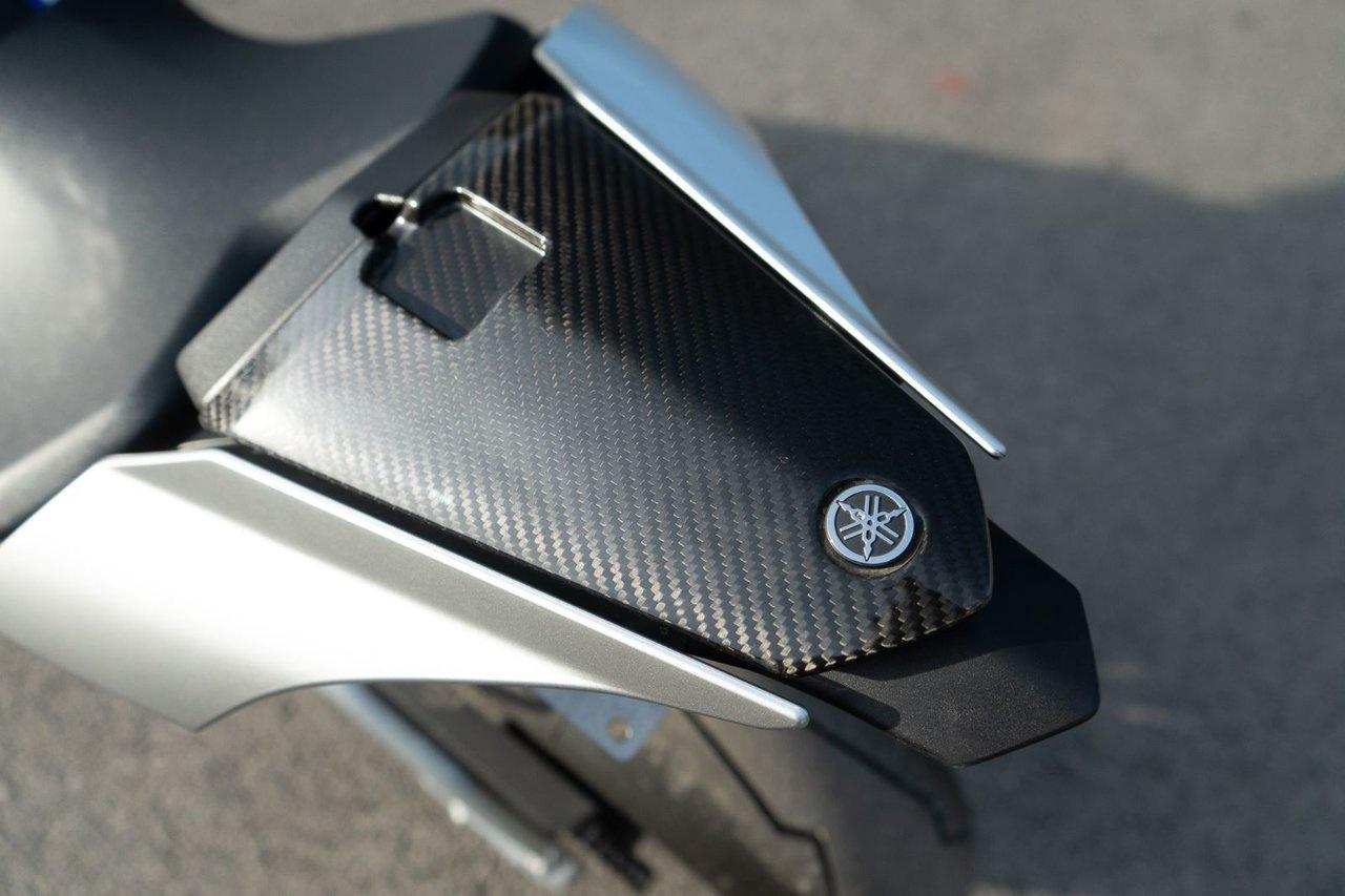 2019 Yamaha YZFR1M SPORT Photo
