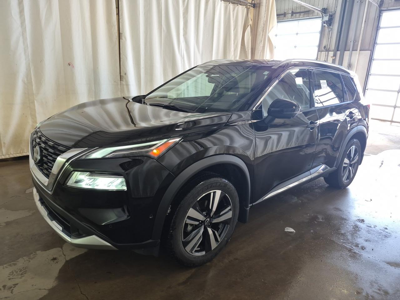 2023 Nissan Rogue Platinum Photo0