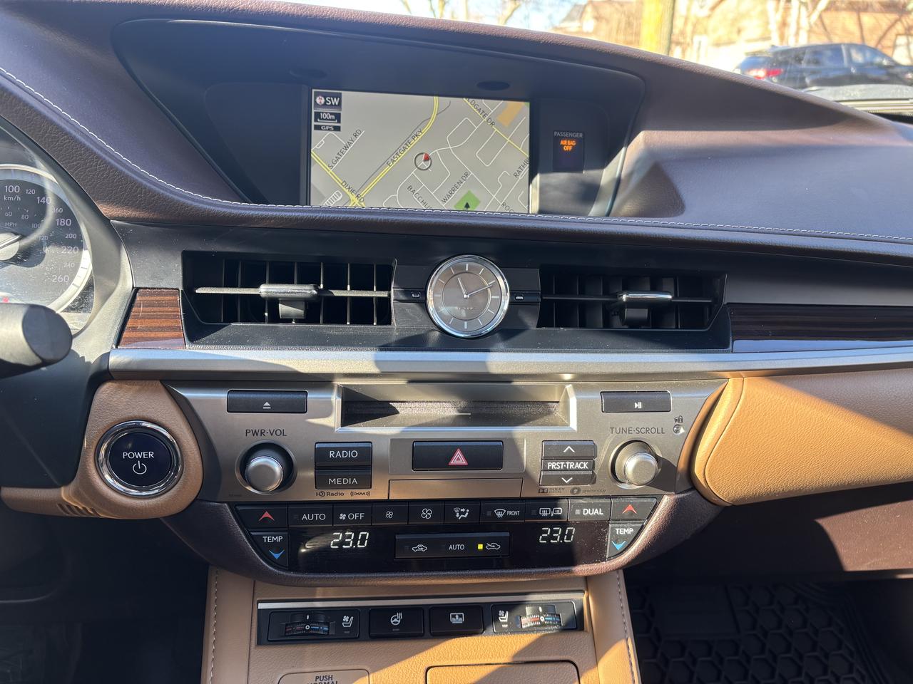 2017 Lexus ES 300 HYBRID/PREMIUM PKG Photo