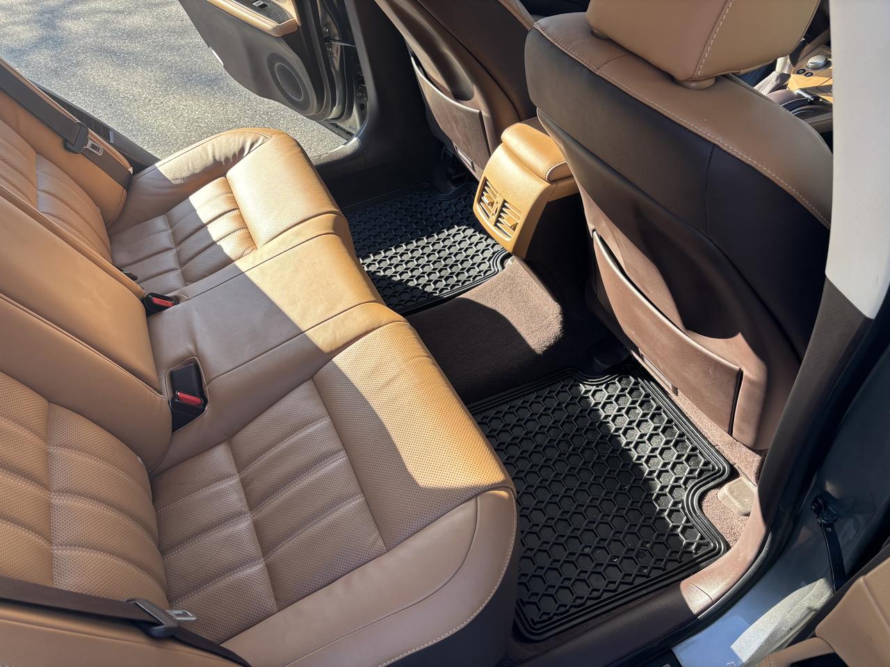 2017 Lexus ES 300 HYBRID/PREMIUM PKG Photo