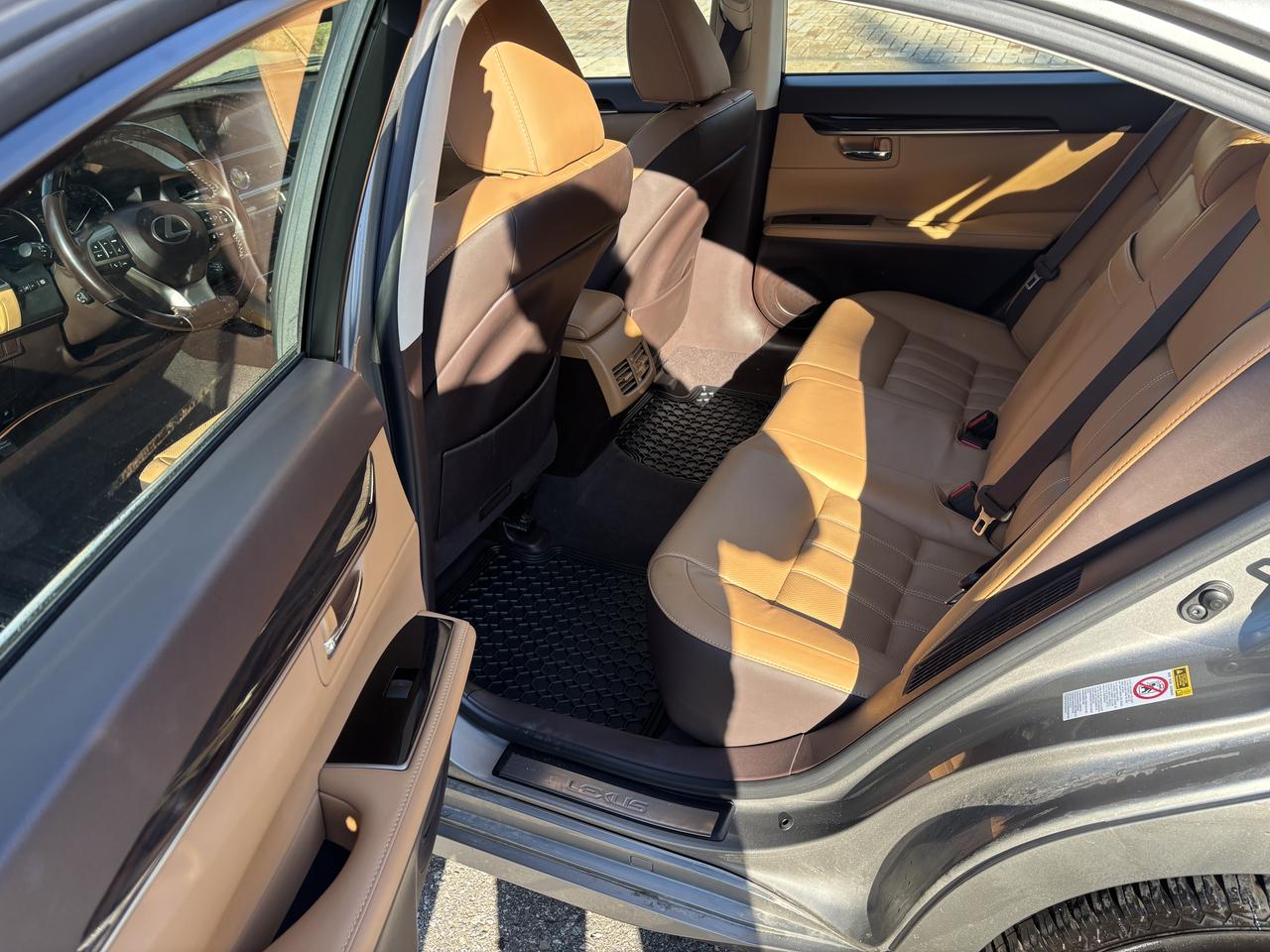 2017 Lexus ES 300 HYBRID/PREMIUM PKG Photo