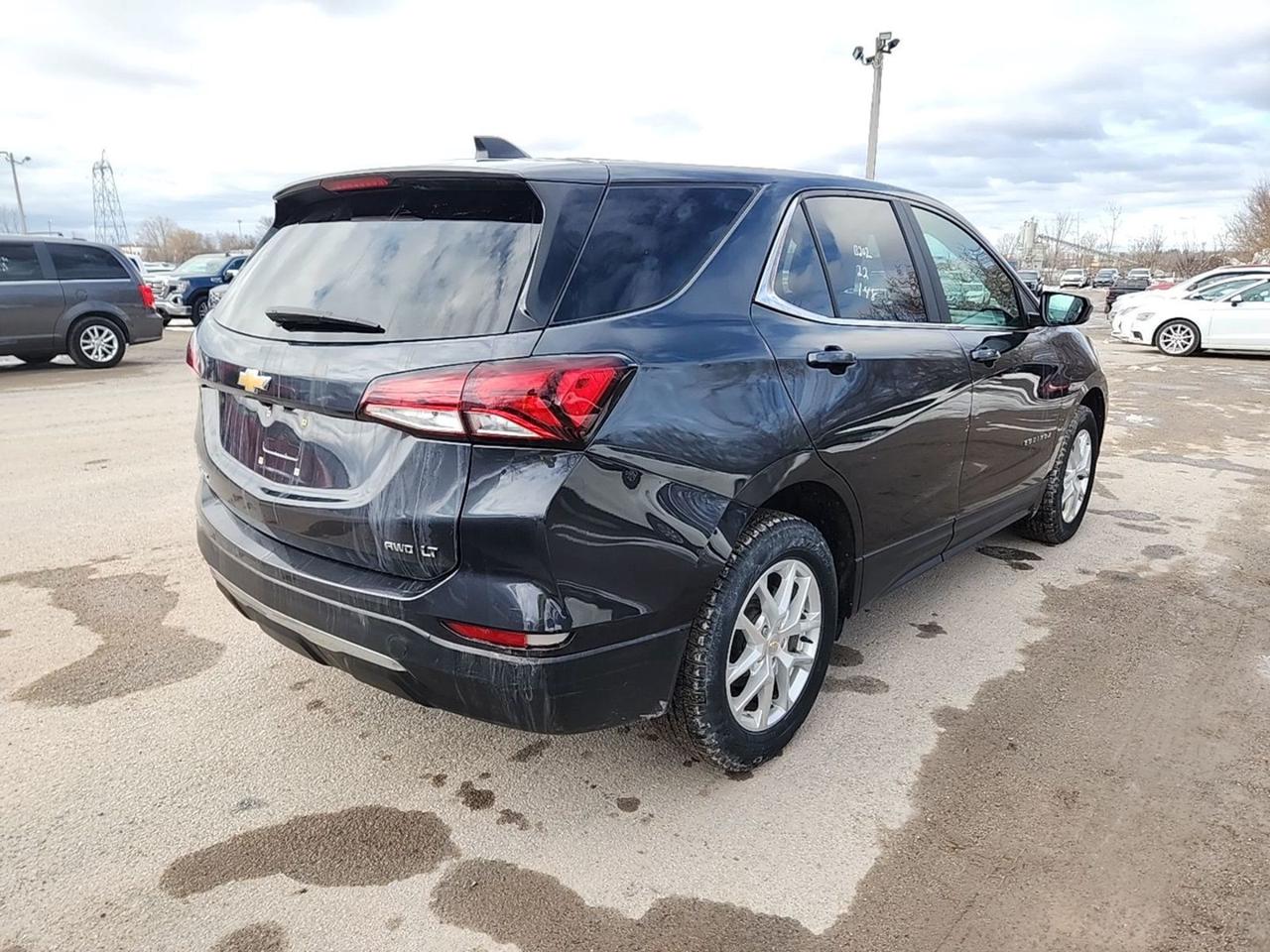 2022 Chevrolet Equinox LT Photo